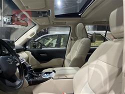 تۆیۆتا لاند کروزەر